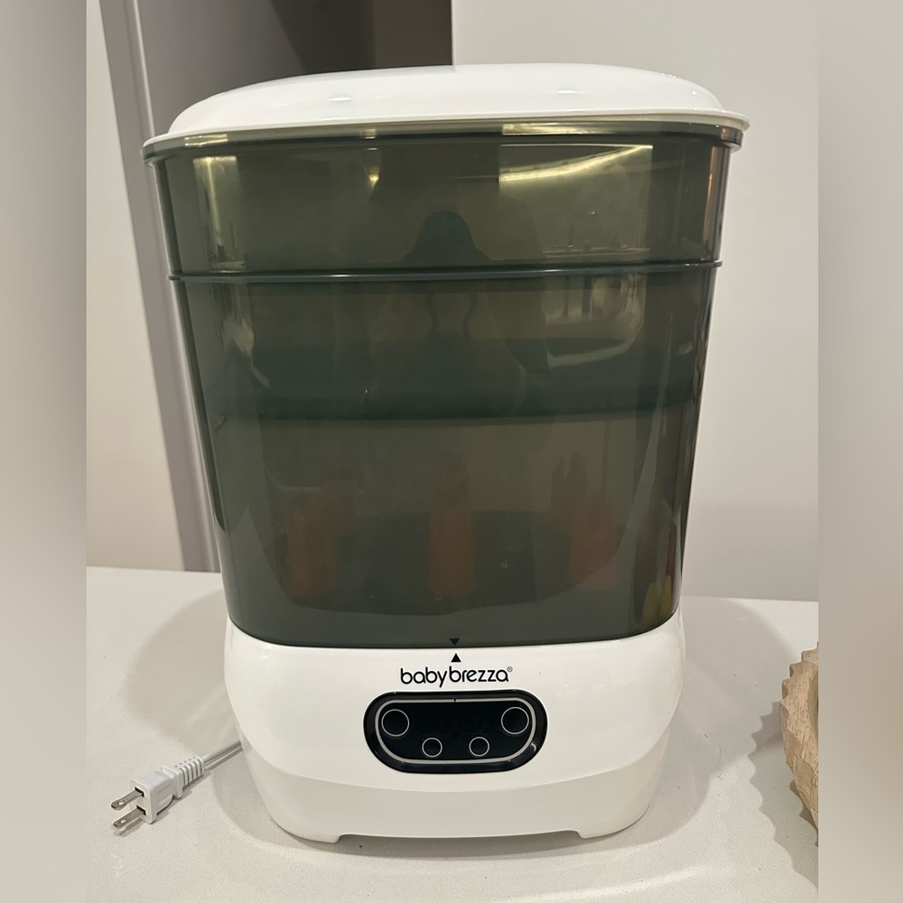 Baby brezza Baby Bottle Sterilizer And Dryer Advanced